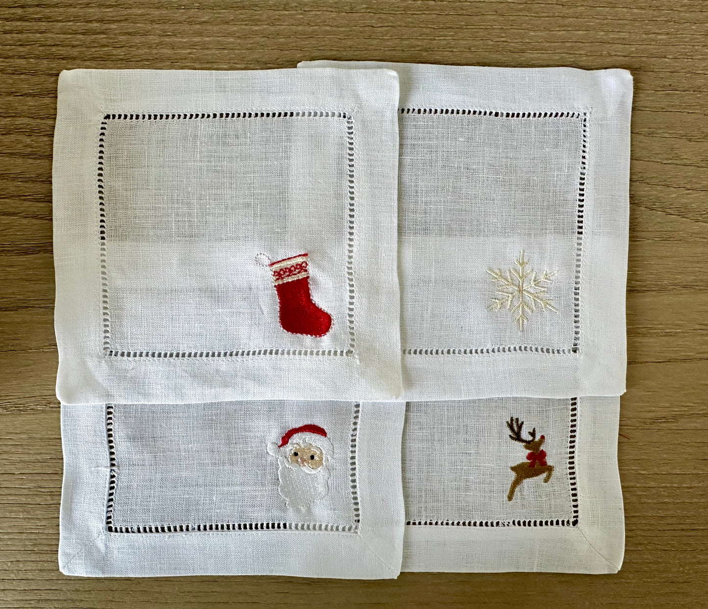 Embroidered Cocktail Napkins- Christmas Set of 4